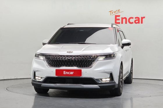 Kia Carnival 7-Seater Signature — пробег 216 401 км — фото 3 из 5