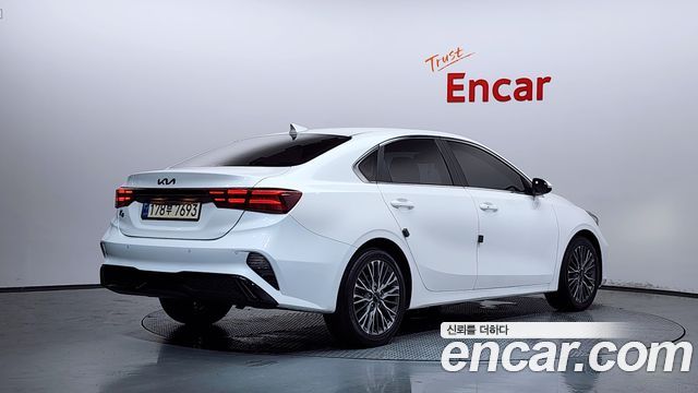Kia K3 из Кореи Encar