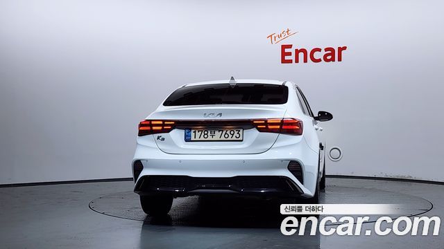 Kia K3 из Кореи Encar