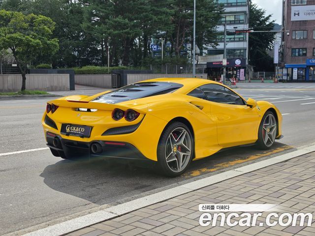 Ferrari F8 из Кореи Encar