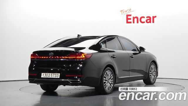 Kia K7 из Кореи Encar