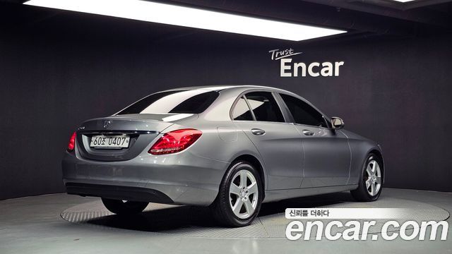 Mercedes-Benz C-Class из Кореи Encar
