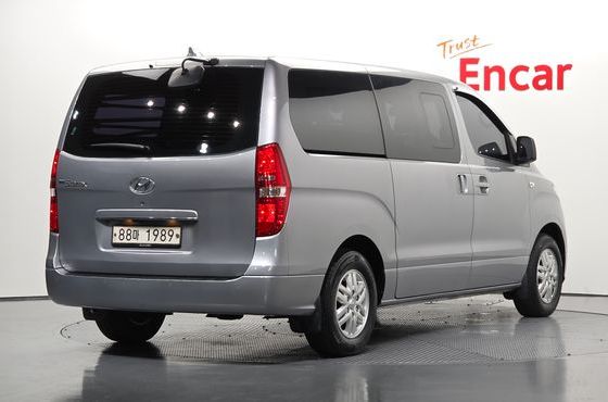Hyundai Starex Van 5-Seater Smart — пробег 120 621 км — фото 2 из 5