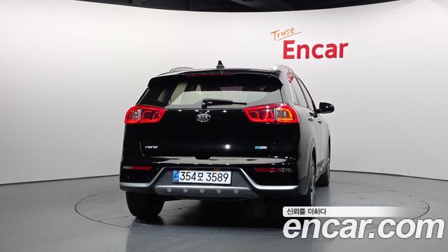 Kia Niro из Кореи Encar