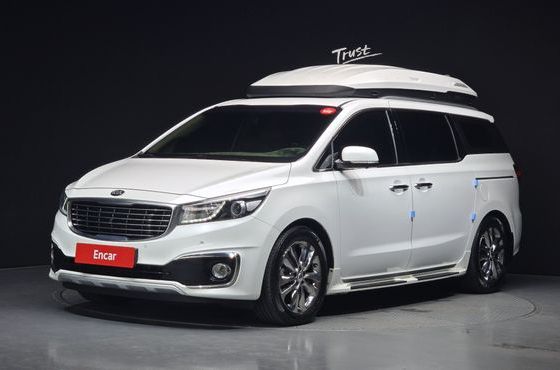 Kia Carnival 9-seater Outdoor Prestige — пробег 88 596 км — фото 1 из 5