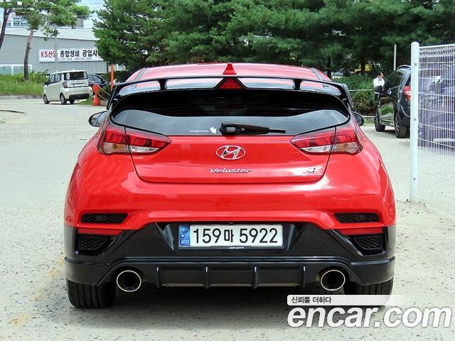 Hyundai Veloster 2.0 N — пробег 21 339 км — фото 4 из 5