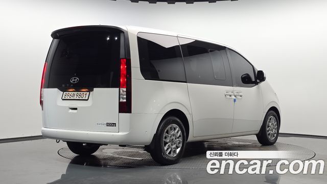 Hyundai Staria из Кореи Encar