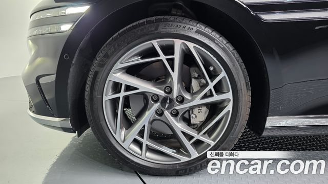 Genesis G90 из Кореи Encar