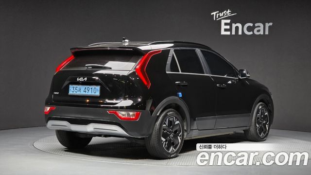 Kia Niro Air — пробег 8 739 км — фото 2 из 5
