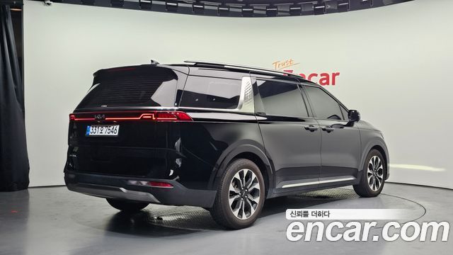 Kia Carnival из Кореи Encar