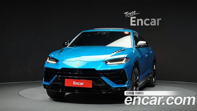 Lamborghini Urus из Кореи Encar