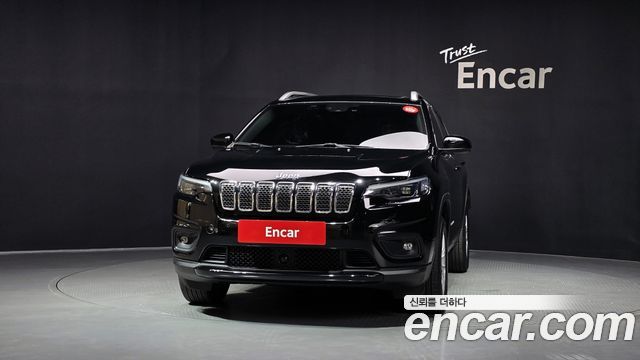 Jeep Cherokee 2.4 Longitude High AWD — пробег 84 139 км — фото 3 из 5