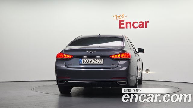 Hyundai Genesis из Кореи Encar