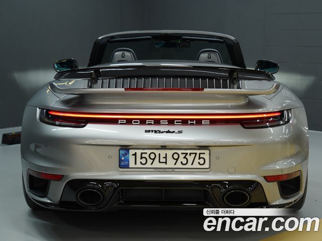 Porsche 911 Turbo S Cabriolet — пробег 34 300 км — фото 4 из 5