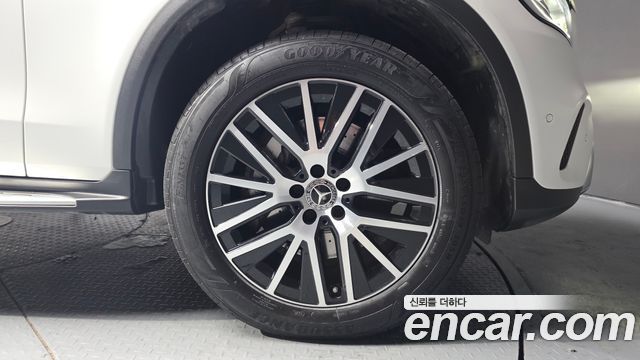Mercedes-Benz GLC-Class из Кореи Encar