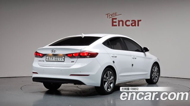 Hyundai AVANTE из Кореи Encar