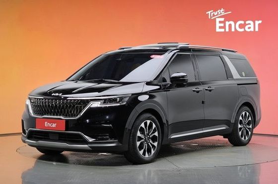Kia Carnival Gasoline 9-Seater Signature — пробег 79 964 км — фото 1 из 5