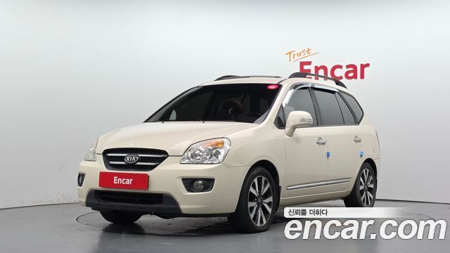 Kia Carens LPI 2.0 GLX High-Deluxe Family — пробег 235 324 км — фото 1 из 5