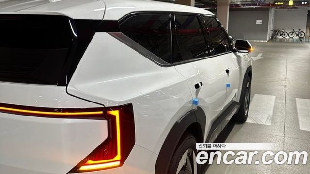 Kia EV5 Long Range 2WD AIr — пробег 247 км — фото 2 из 5