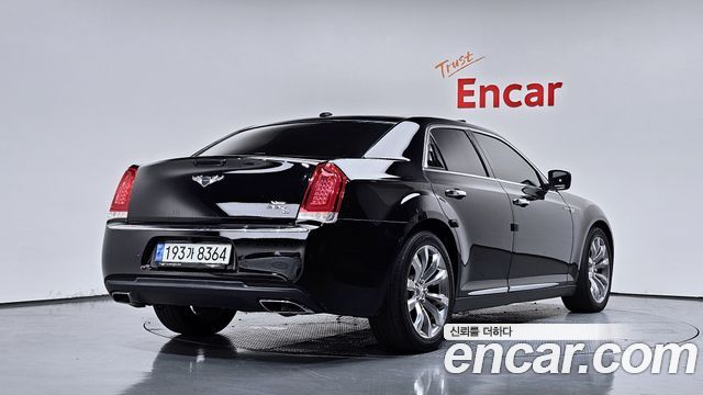Chrysler 300C из Кореи Encar