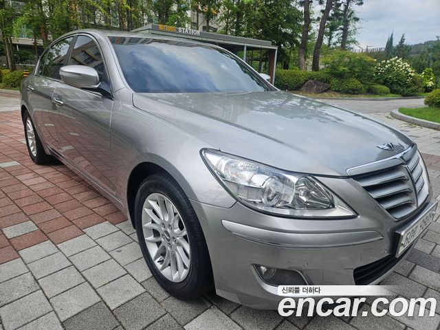 Hyundai Genesis из Кореи Encar