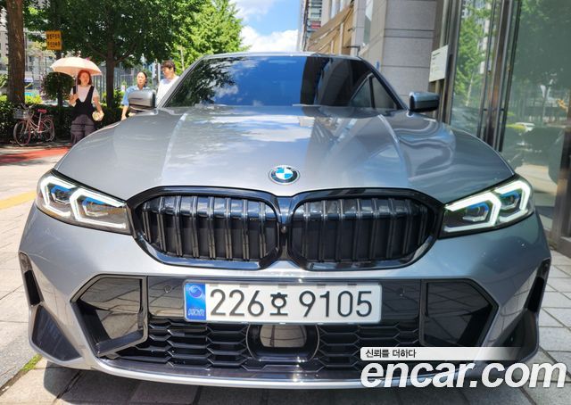 BMW 3-Series 320i M Sport — пробег 470 км — фото 1 из 5