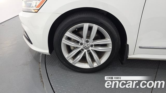 Volkswagen Passat из Кореи Encar