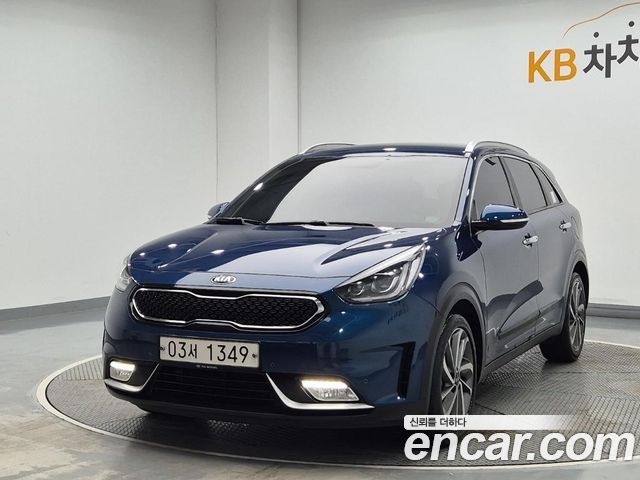 Kia Niro Noblesse — пробег 54 000 км — фото 1 из 5
