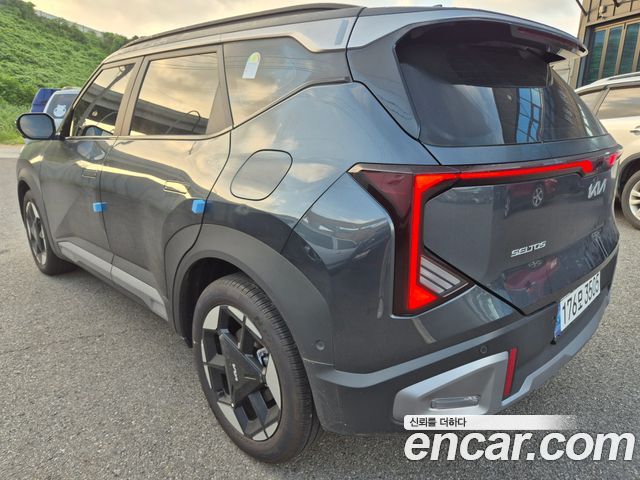 Kia Seltos из Кореи Encar