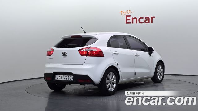 Kia pride из Кореи Encar