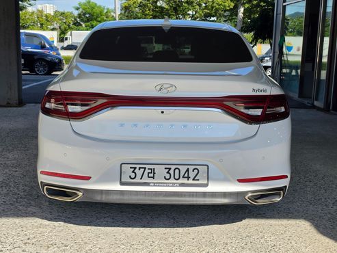 Hyundai Grandeur Exclusive Special — пробег 142 000 км — фото 4 из 5
