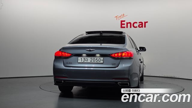 Hyundai Genesis из Кореи Encar