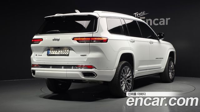 Jeep Cherokee L 3.6 Summit Reserve — пробег 18 377 км — фото 2 из 5