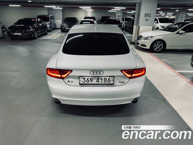 Audi A7 3.0 TFSI Quattro Dynamic 4G — пробег 114 642 км — фото 4 из 5