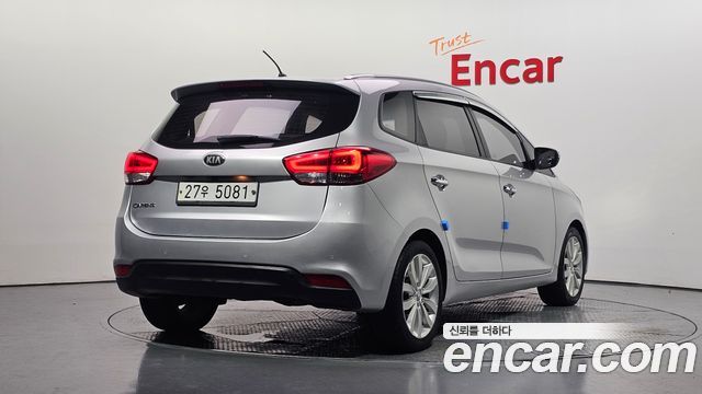Kia Carens из Кореи Encar