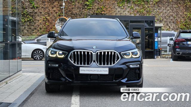 BMW X6 xDrive40i M Sport — пробег 51 663 км — фото 3 из 5