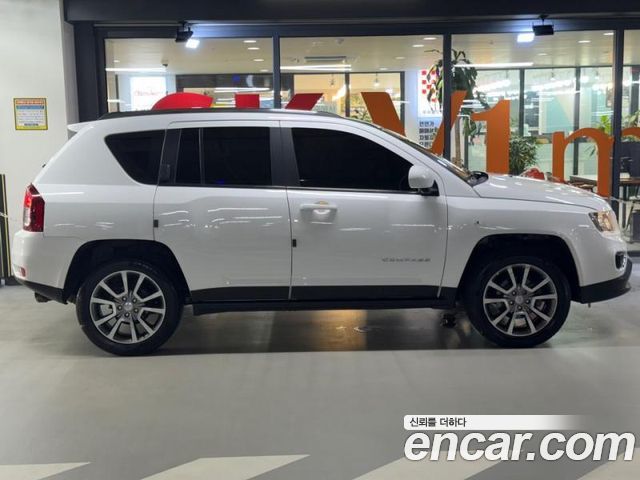 Jeep Compass из Кореи Encar