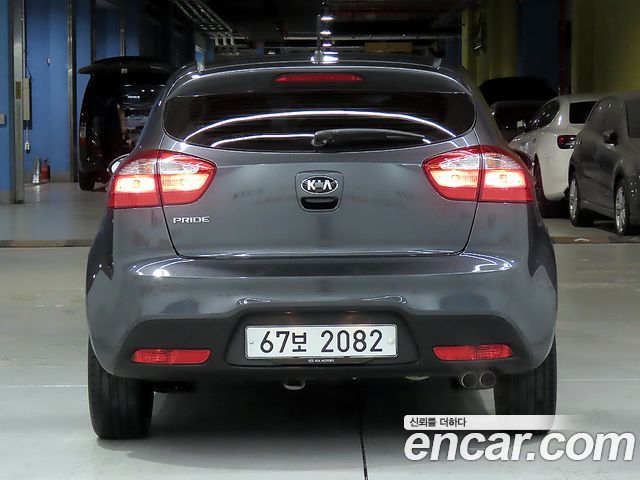 Kia pride 1.6 GDI Hatchback Prestige — пробег 108 356 км — фото 3 из 5