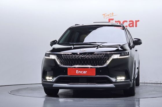 Kia Carnival Gasoline 9-Seater Signature — пробег 62 658 км — фото 3 из 5