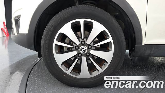 Ssangyong KORANDO из Кореи Encar