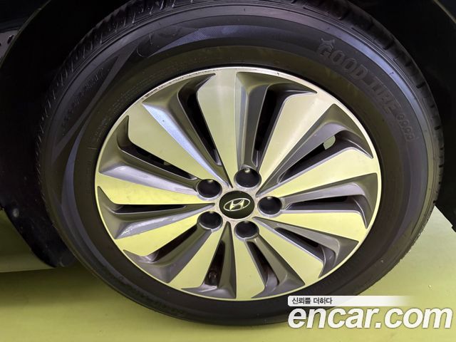 Hyundai Grandeur Premium — пробег 119 444 км — фото 5 из 5