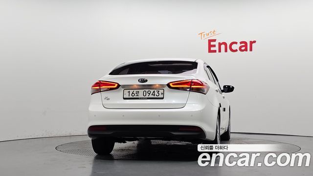 Kia K3 Trendy E Type — пробег 81 177 км — фото 4 из 5