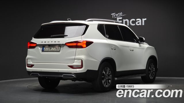 Ssangyong Rexton Diesel 2.2 2WD Luxury — пробег 68 600 км — фото 2 из 5