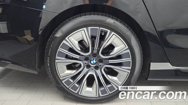 BMW 7-Series 740i sDrive Design Pure Excellence — пробег 78 985 км — фото 5 из 5