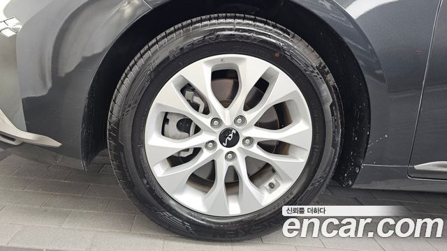 Kia K8 из Кореи Encar