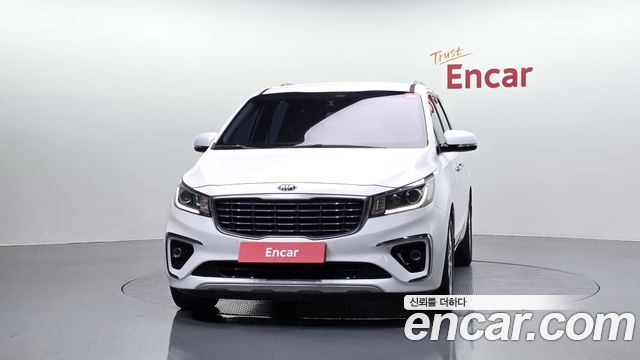 Kia Carnival из Кореи Encar
