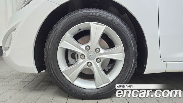 Hyundai AVANTE 2.0 GDi Smart — пробег 184 259 км — фото 5 из 5