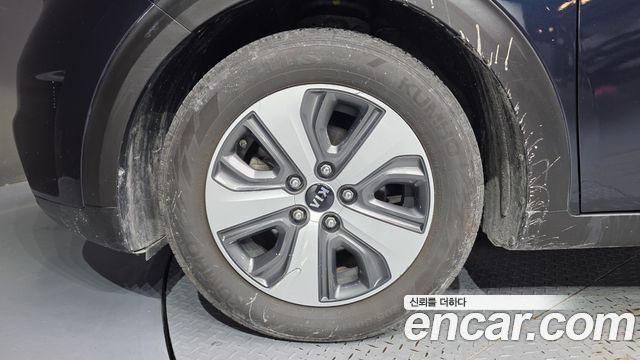 Kia Niro из Кореи Encar
