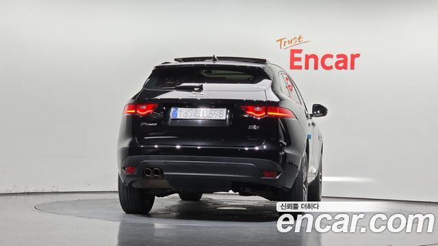 Jaguar F-PACE из Кореи Encar