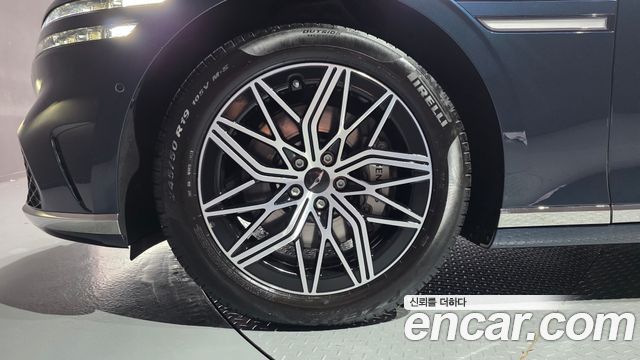 Genesis G90 из Кореи Encar
